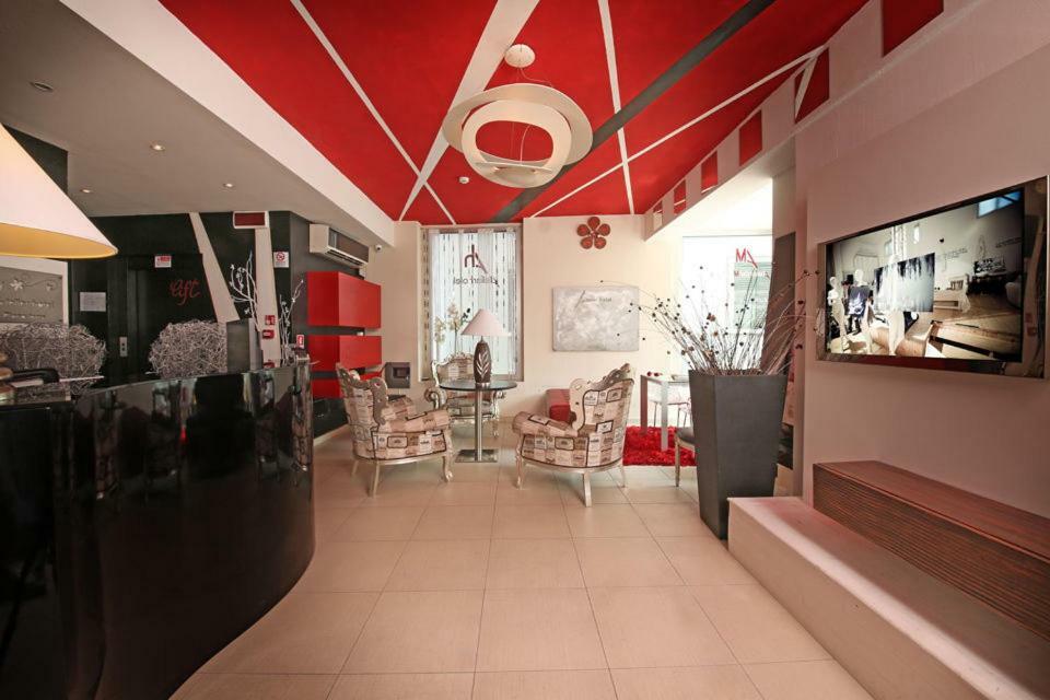 Atelier Hotel Design Gardone Riviera Exterior foto